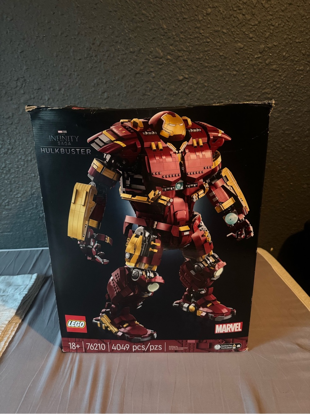 Lego Marvel Hulkbuster Figure in Red and Gold